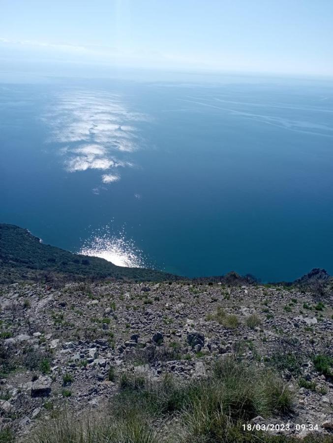 Hotel Locanda Dei Trecento Sapri Bagian luar foto