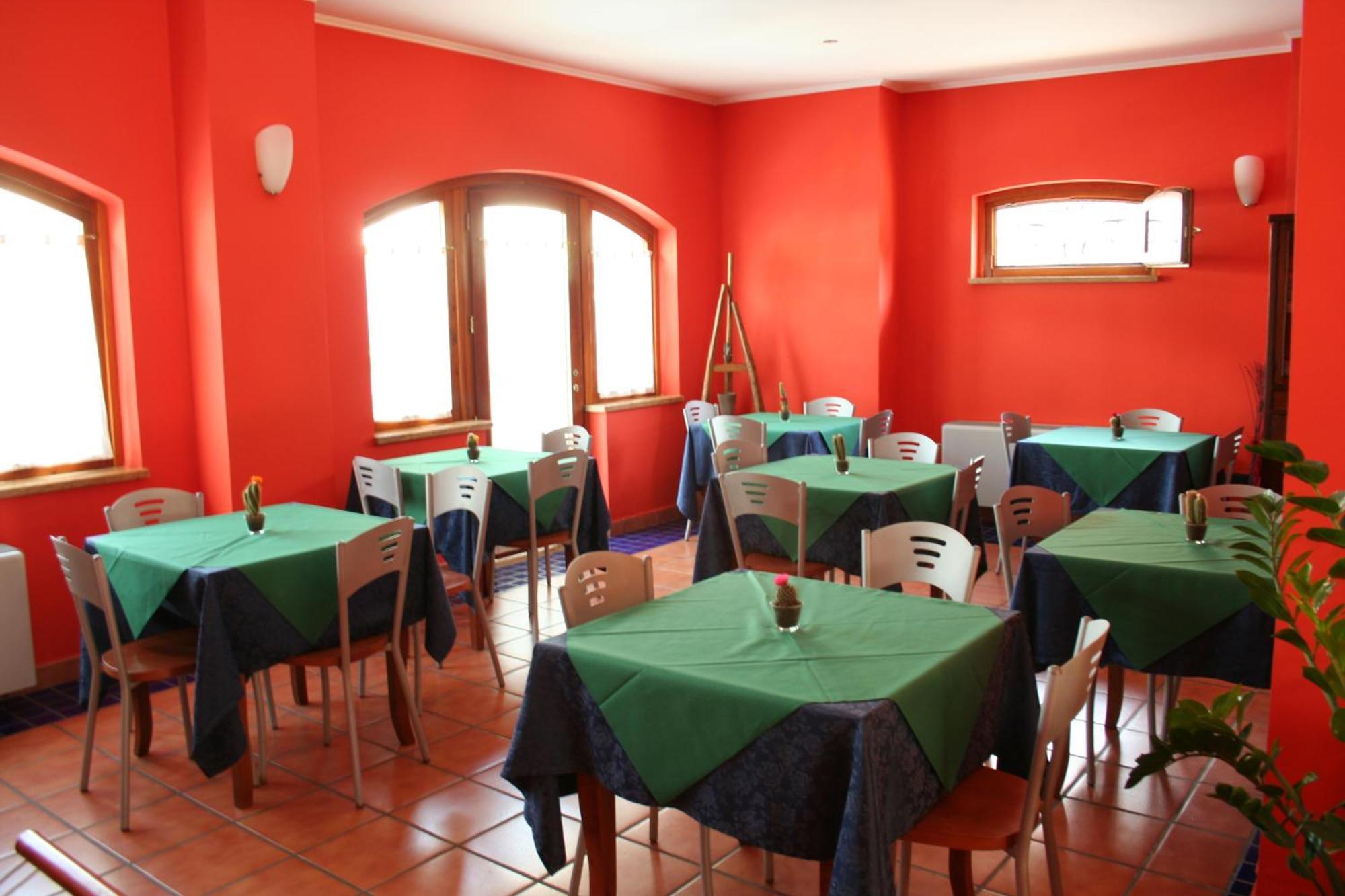 Hotel Locanda Dei Trecento Sapri Bagian luar foto